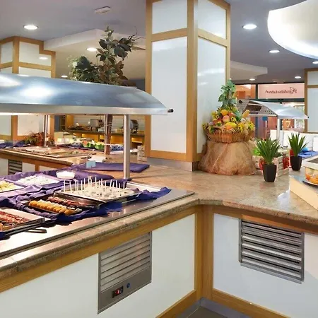 Diamond Aparthotel 4*