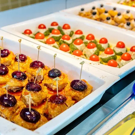 Diamond סאני ביץ'