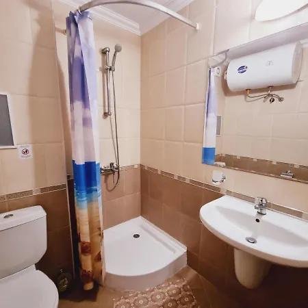 Diamond סאני ביץ'